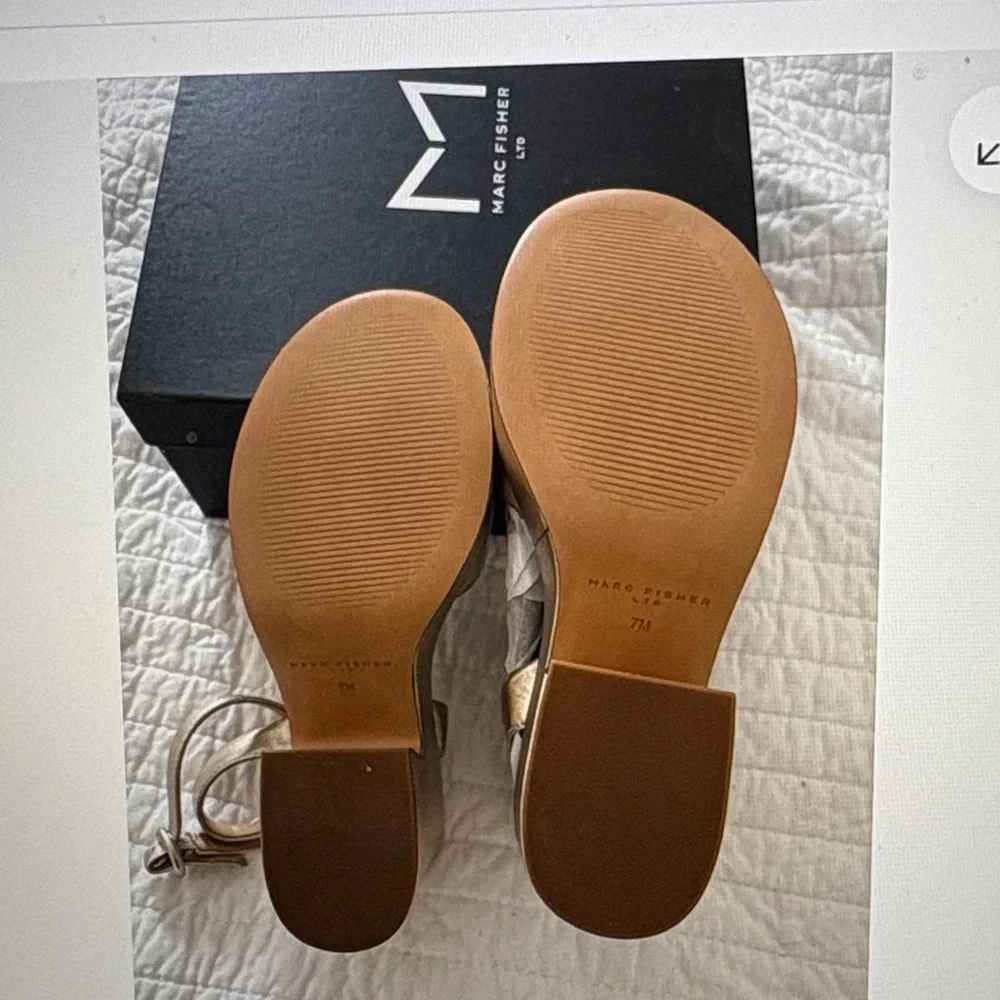 New! Marc Fisher Metallic Gold Sandals size 7 - Picture 7 of 8